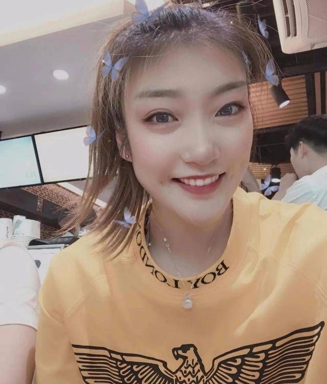 白袜踩踏