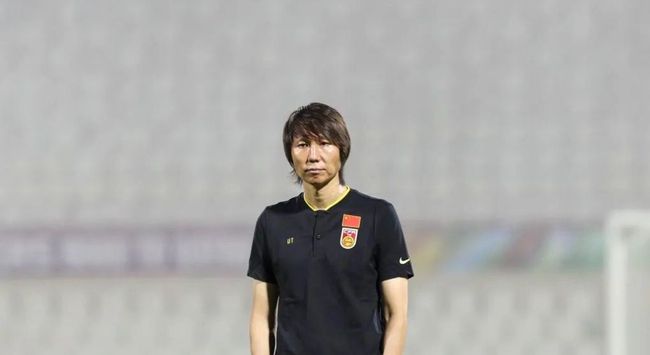美女黄色丝袜一区