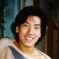 日本脱裙子戒尺打裸臀屁股红网站